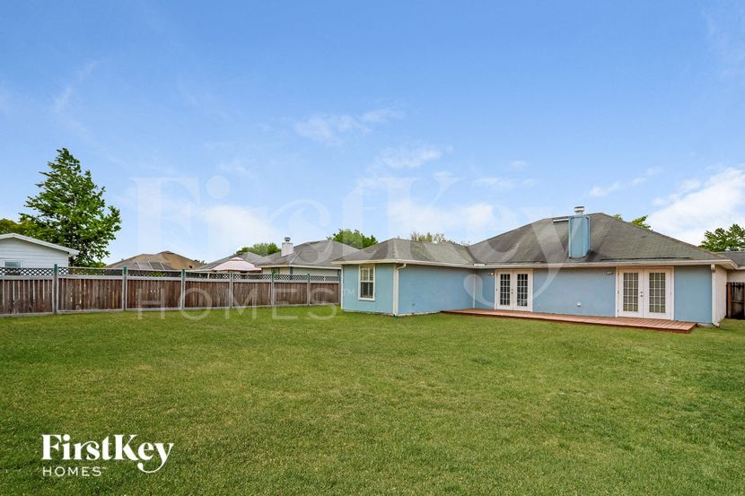 Building Photo - 3321 Citation Dr