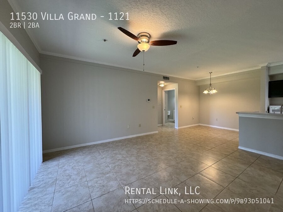 Building Photo - 11530 Villa Grand