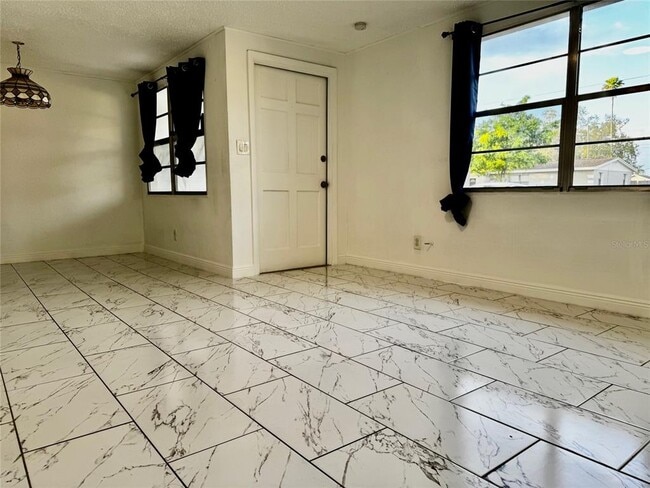 Building Photo - 5500 65th Terrace