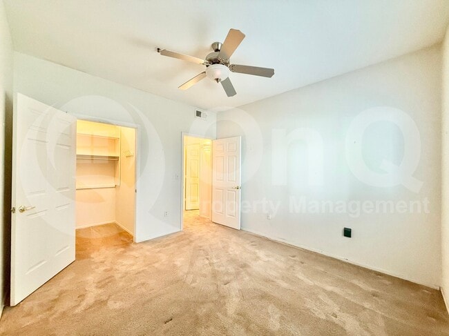 Building Photo - 11375 E Sahuaro Dr