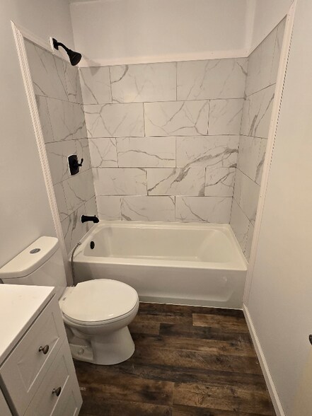 Building Photo - 113 Lashmet Dr