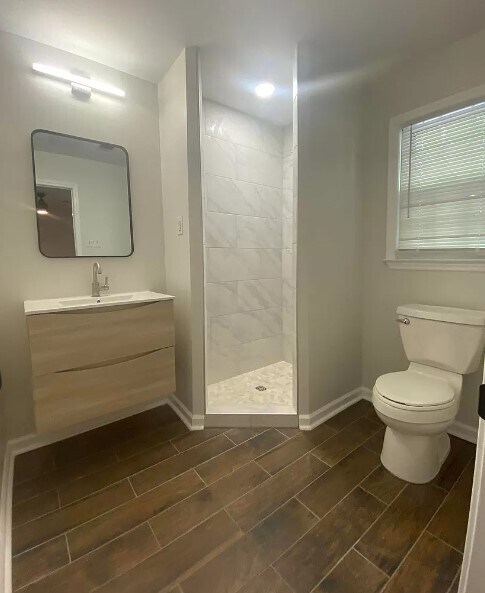 Building Photo - 8033 Navios Dr SE