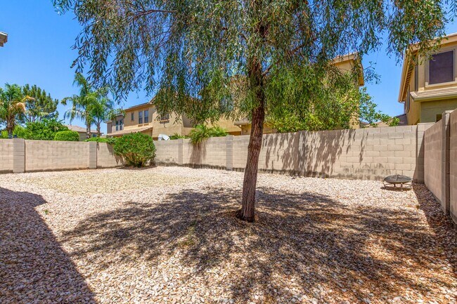 Building Photo - 15165 N 146th Ave