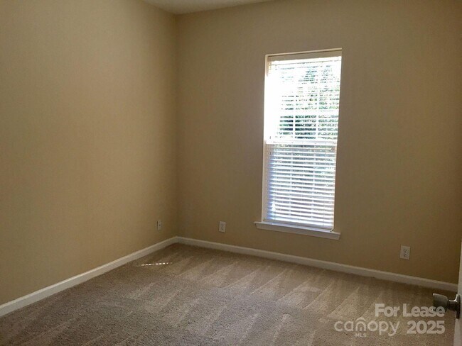 Building Photo - 3232 Margellina Drive