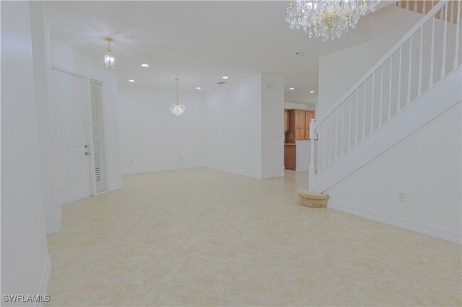 Building Photo - 10391 Carolina Willow Dr