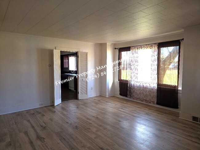 Building Photo - 2454 Darlington Rd