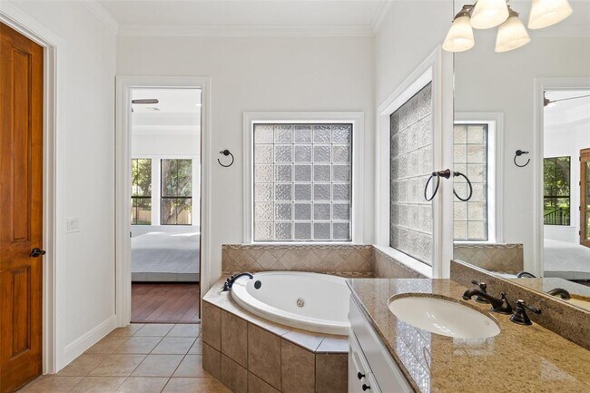 Building Photo - 41 Tiburon Dr