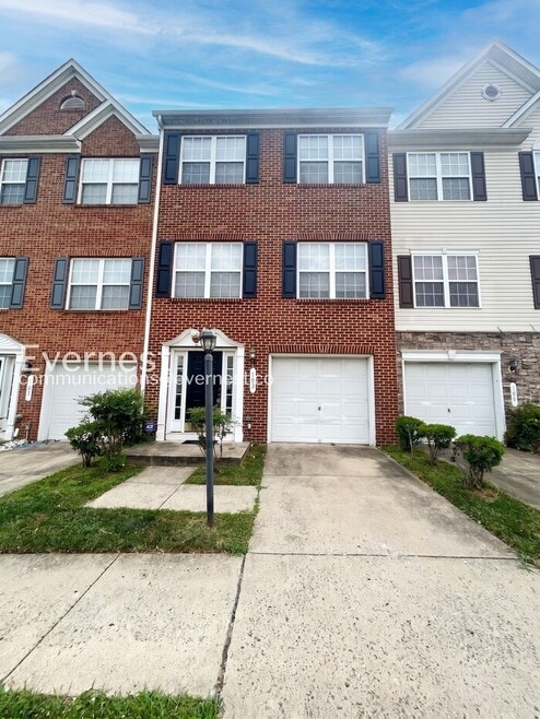 Building Photo - 102 Spinnaker Way