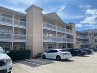 Building Photo - 1412 1st St N