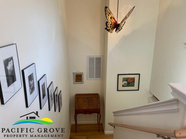 Building Photo - Beautiful Mediterranean 2-Bedroom House in...