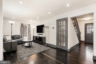 Building Photo - 85 Railroad Ave