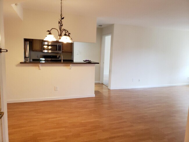 Building Photo - 3311 Wyndham Cir
