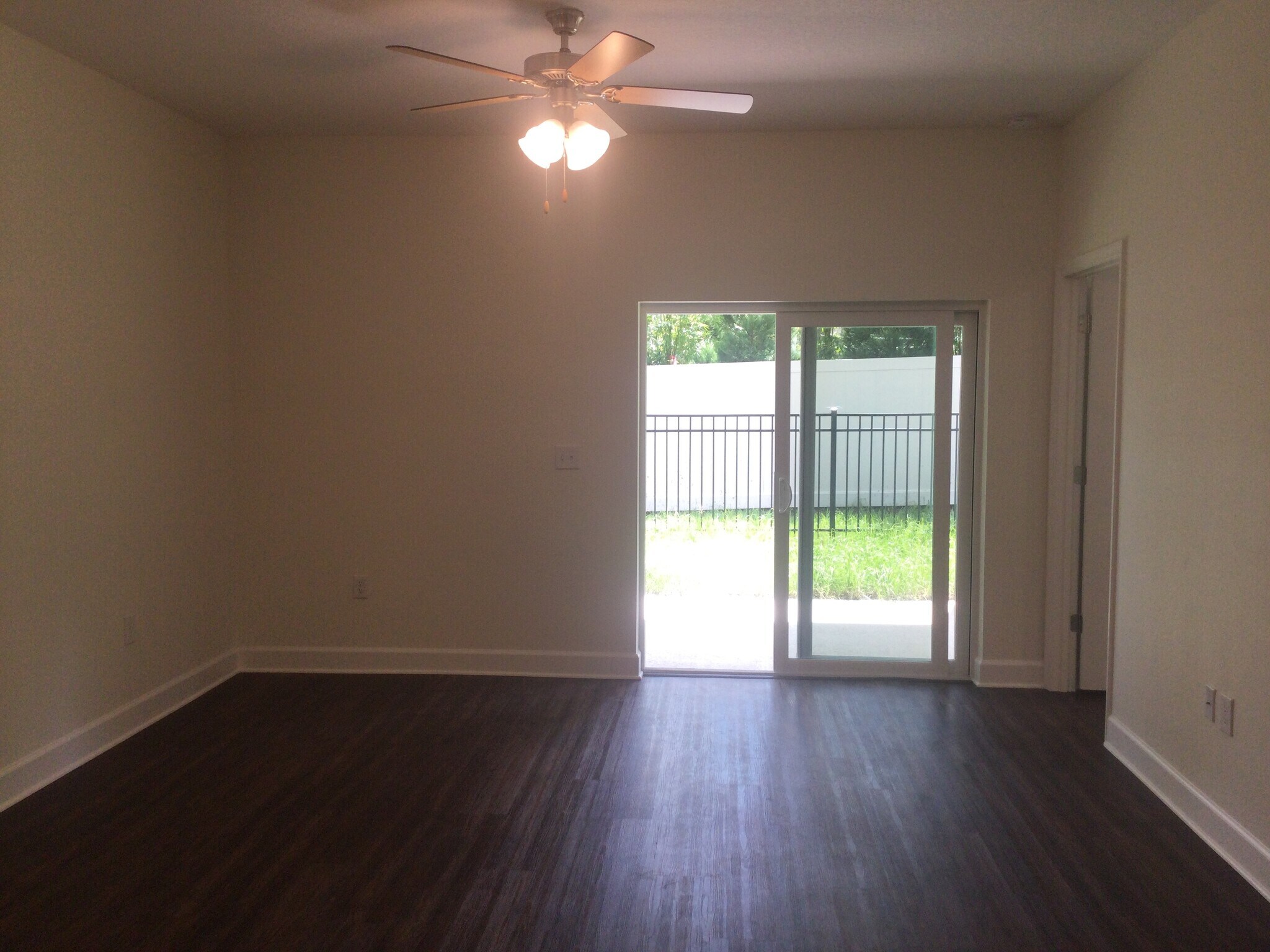 Building Photo - 29542 Cedar Waxwing Dr
