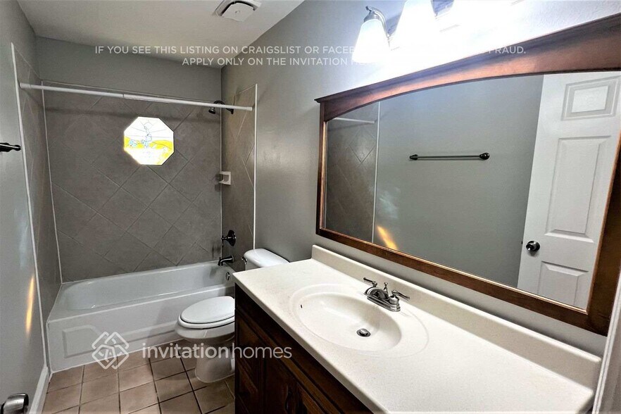 Building Photo - 80 Hartwood St