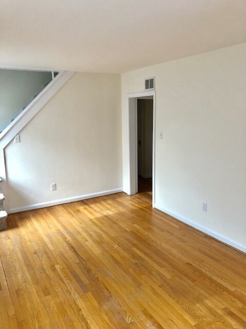 Building Photo - PRICE DROPBeautiful 3 Bedroom 1.5 Bath Home n