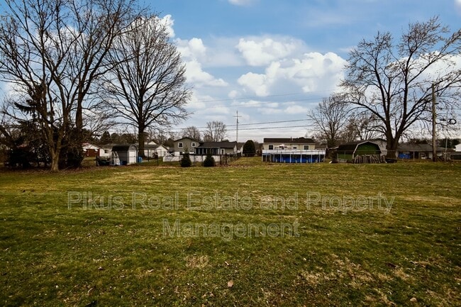 Building Photo - 1618 Clearbrook Rd NW
