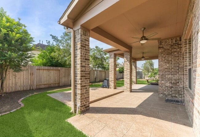 Building Photo - 26223 Rustic Ranch Lane