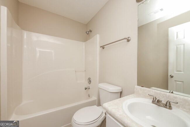 Building Photo - 3775 Buffington Pl