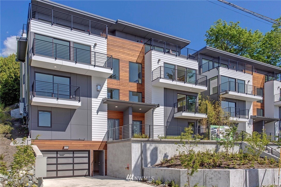 Left corner unit - 2210 12th Ave W