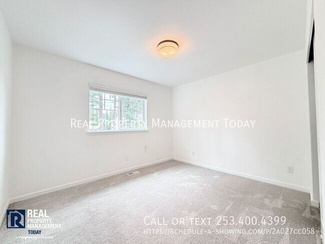 Building Photo - 15329 SE 278th St