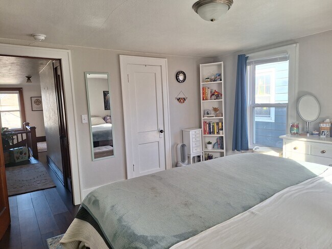 Building Photo - 622 N Broad St