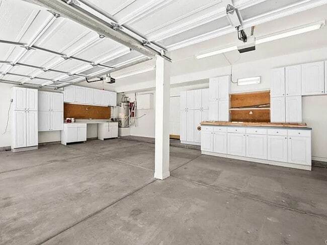 Building Photo - Beautiful Home in Murietta