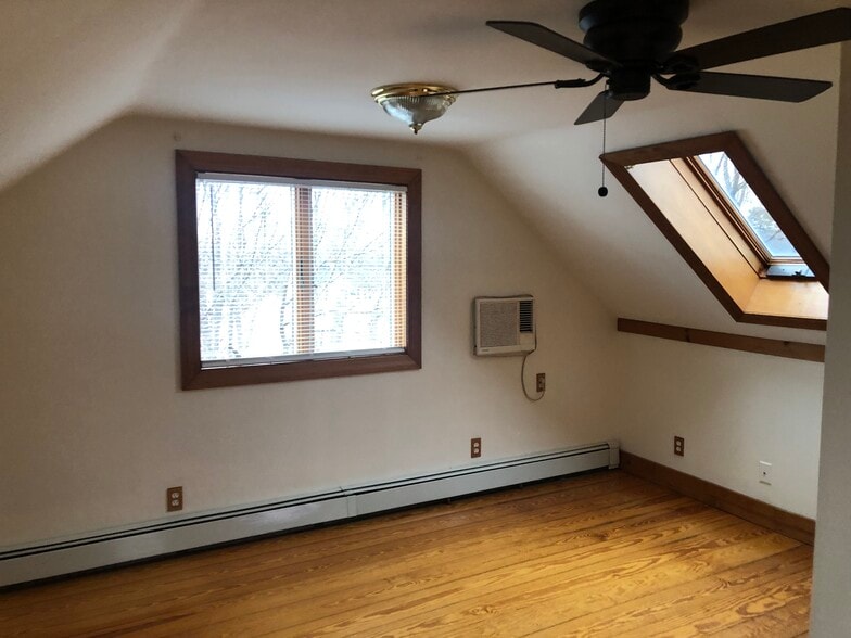 Bedroom 2 - 200 Park Ave