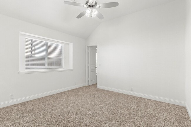 Building Photo - 1909 Cobalt Bayou Ln