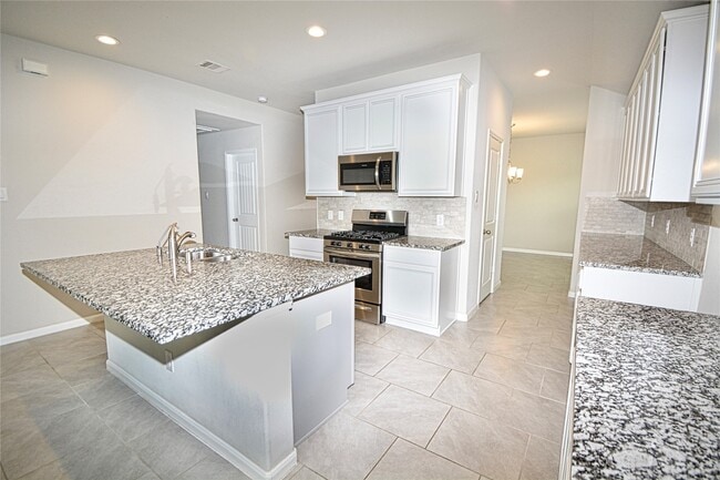 Building Photo - 1303 Keaton Ct