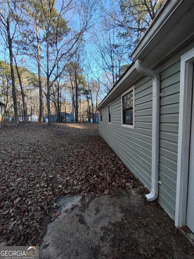 Building Photo - 200 Wynnmeade Pkwy