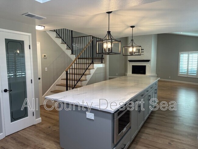 Building Photo - 7961 Southwind Cir