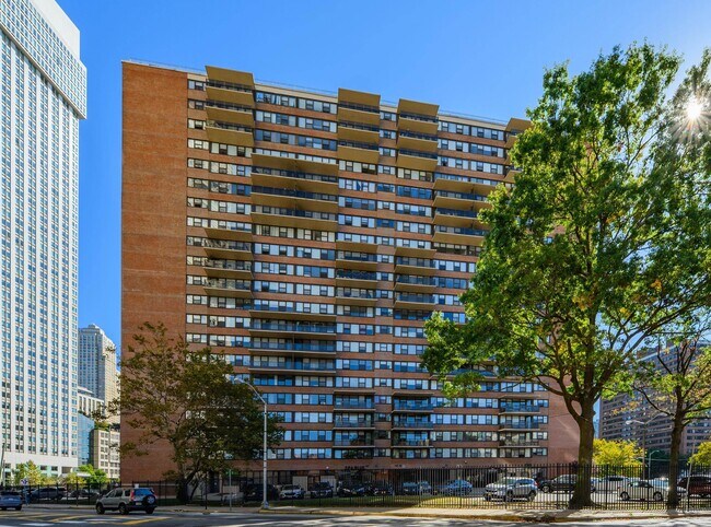 Building Photo - 280 Marin Blvd