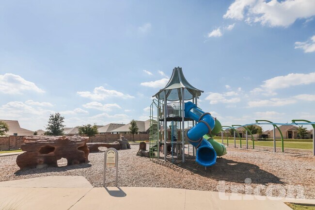 Building Photo - 1605 Baugh St