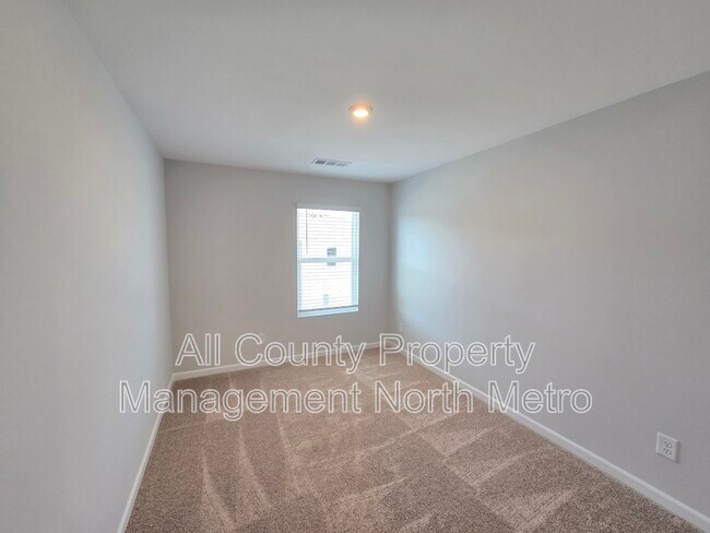 Building Photo - 107 Brandon Ridge