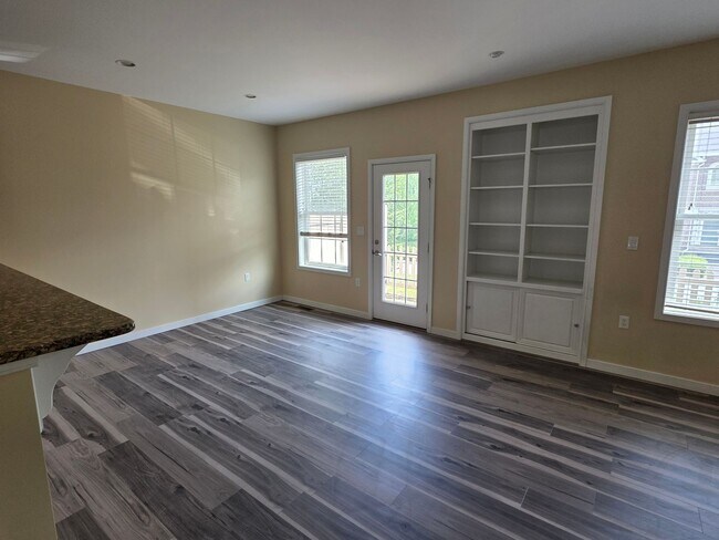 Building Photo - Wiltree Court-269