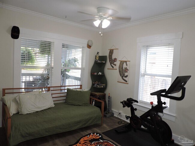 Building Photo - 19 N C St