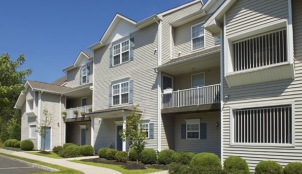 Building Photo - Arrowgate at Randolph