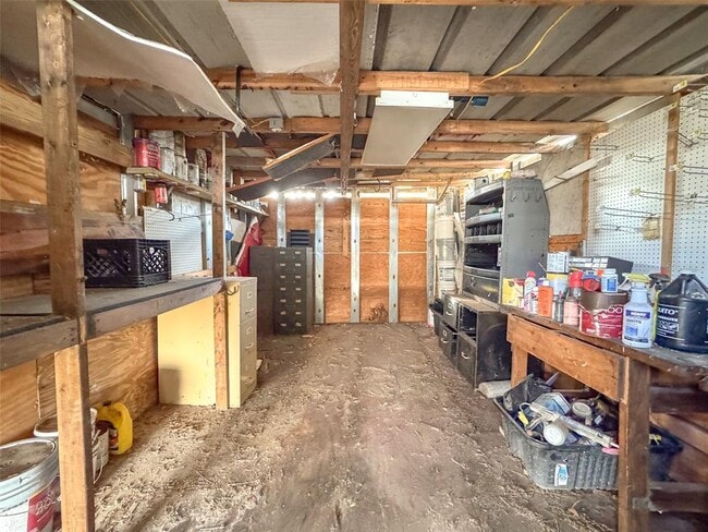 Building Photo - 124 Shelley Dr