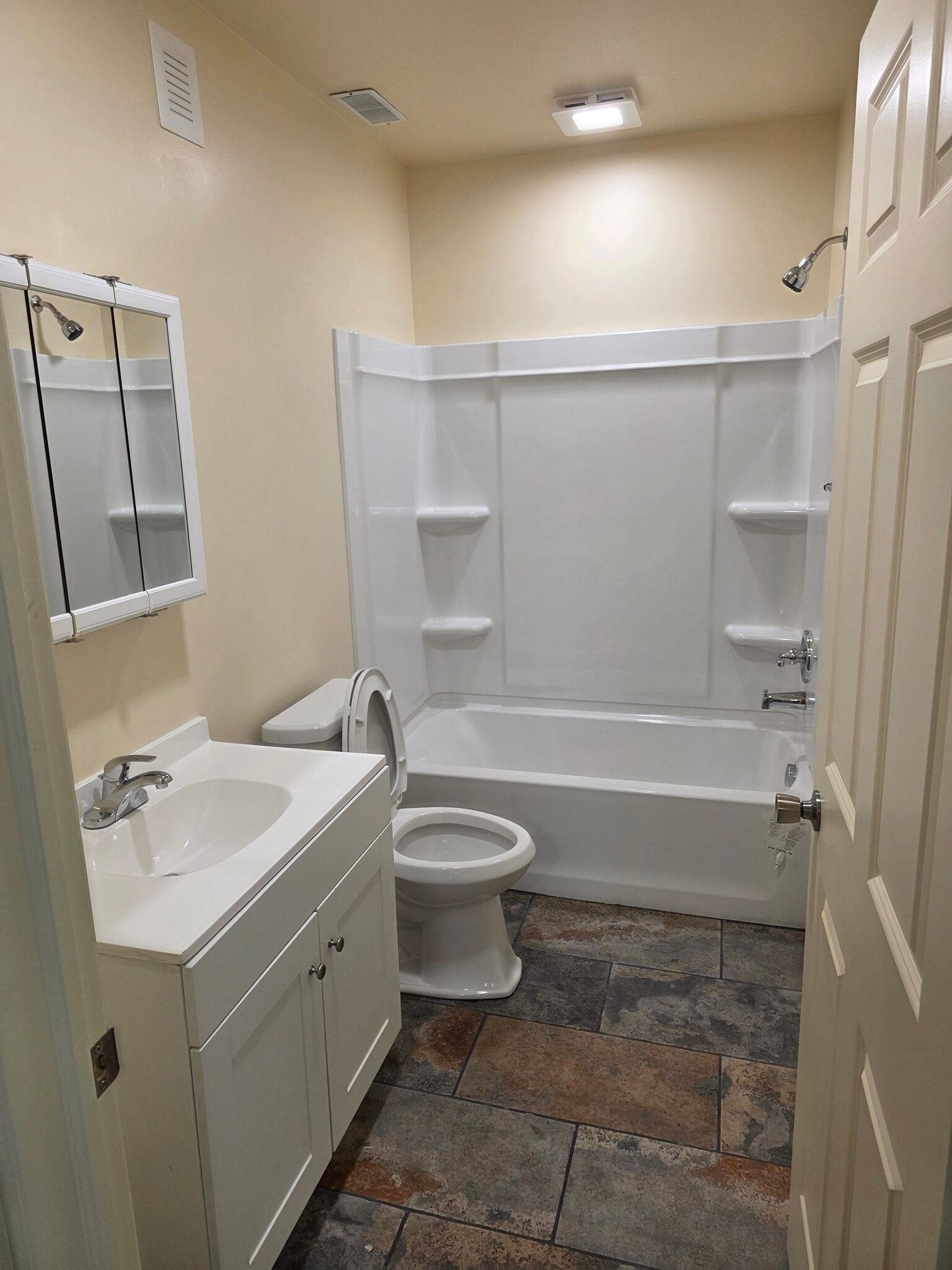 Bath - 707 W Michigan Ave