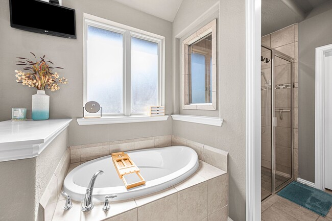 Building Photo - 19714 Lago Terrace Loop