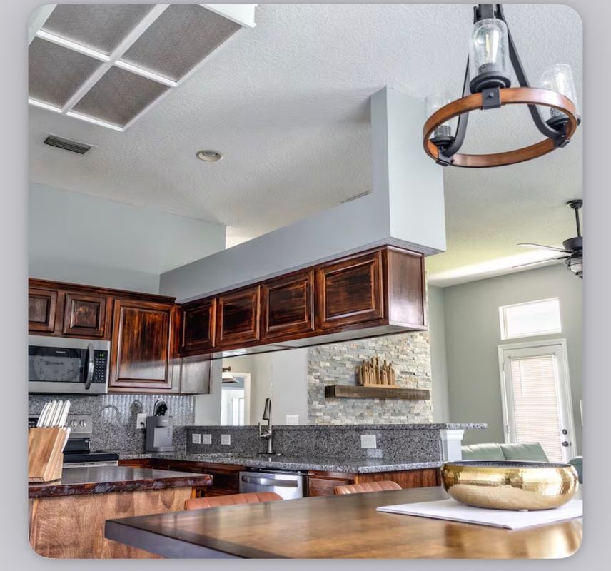 Building Photo - 11536 Summerhaven Blvd S