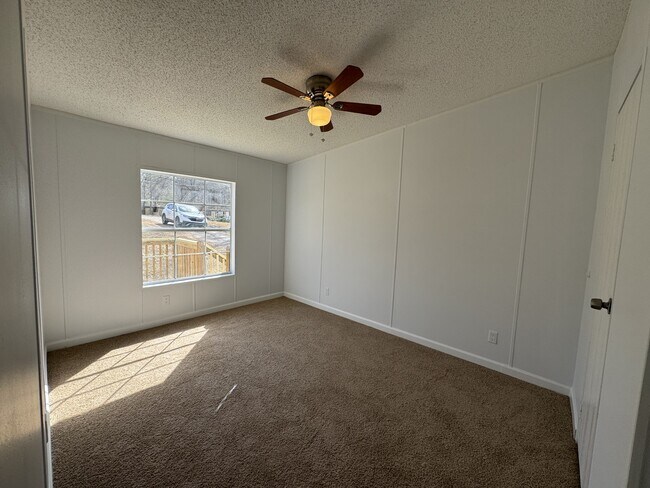 Building Photo - 4299 Wagon Trail