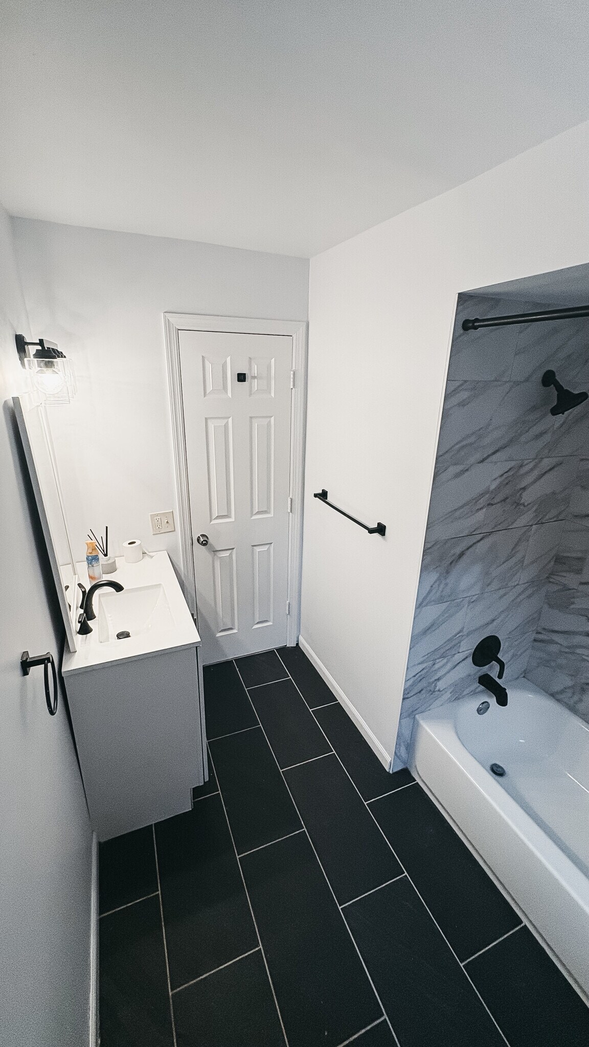 Bathroom - 1210 Middlesex St