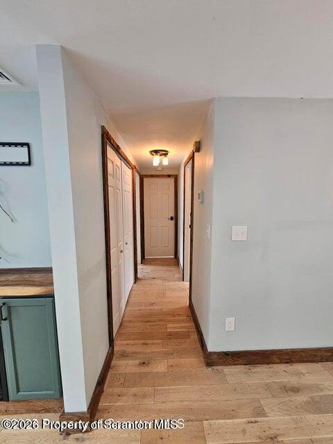 Building Photo - 22 Suetta Ln