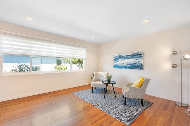 Abundant Natural Light - 7924 Airport Blvd