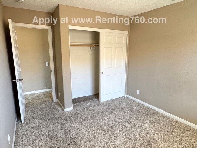 Building Photo - Modern 4 Bedroom 2 Bathroom Home