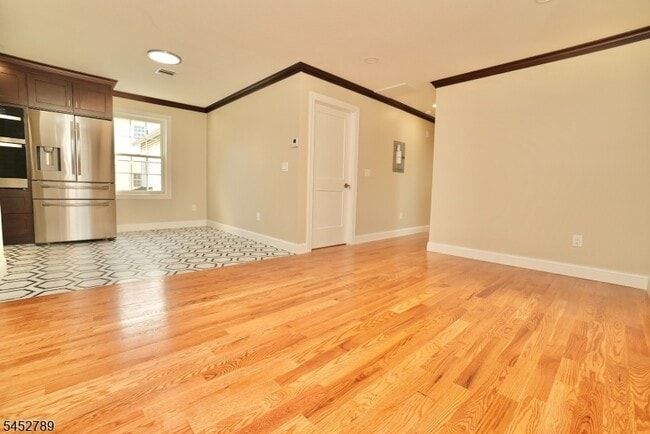 Building Photo - 31 Bellevue Ave