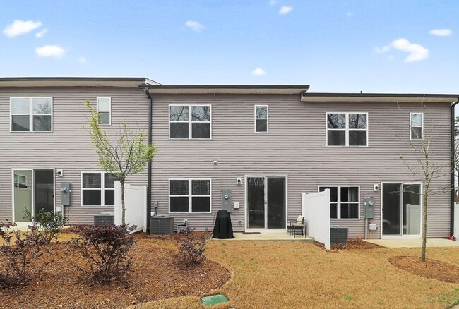 Building Photo - Brand NEW Townhome for RENT!