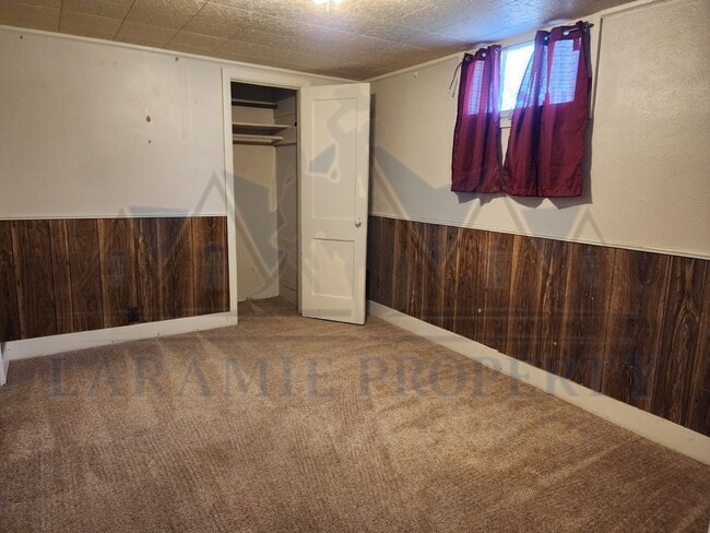 Building Photo - 1 Bedroom 1 Bathroom Apartment