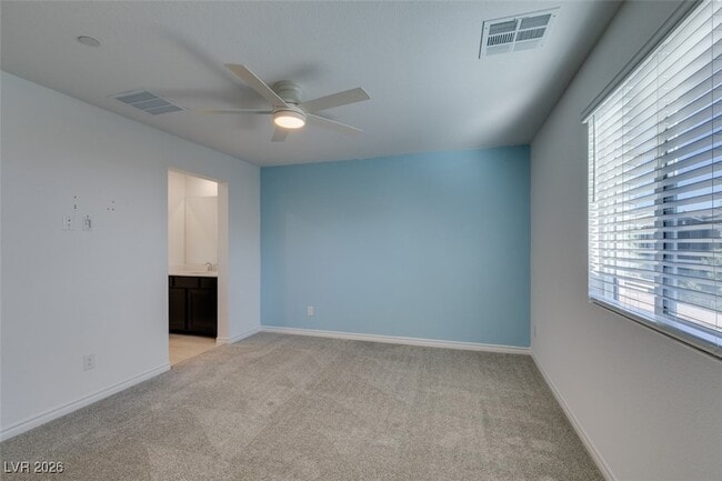 Building Photo - 6254 Foxes Dl St